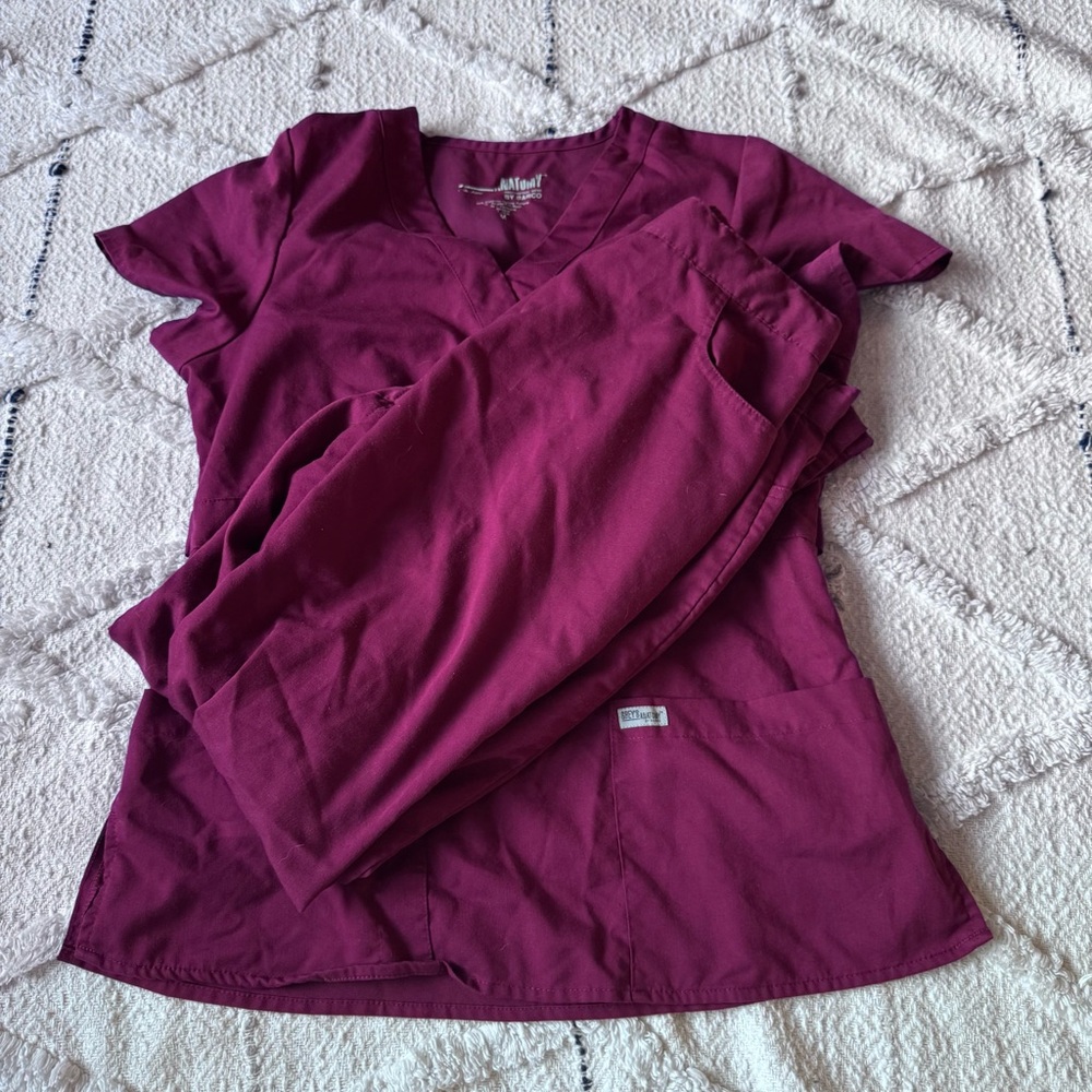 Grey’s Scrub Set